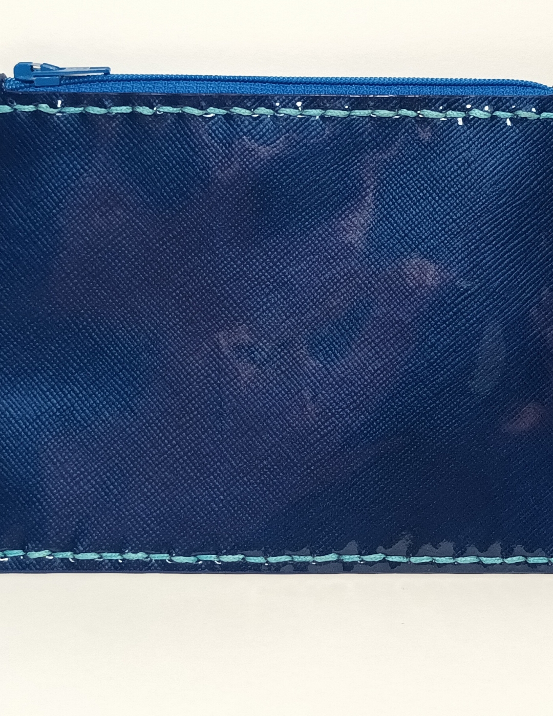 Porte-monnaie bleu vernis effet toile de jean et bleu