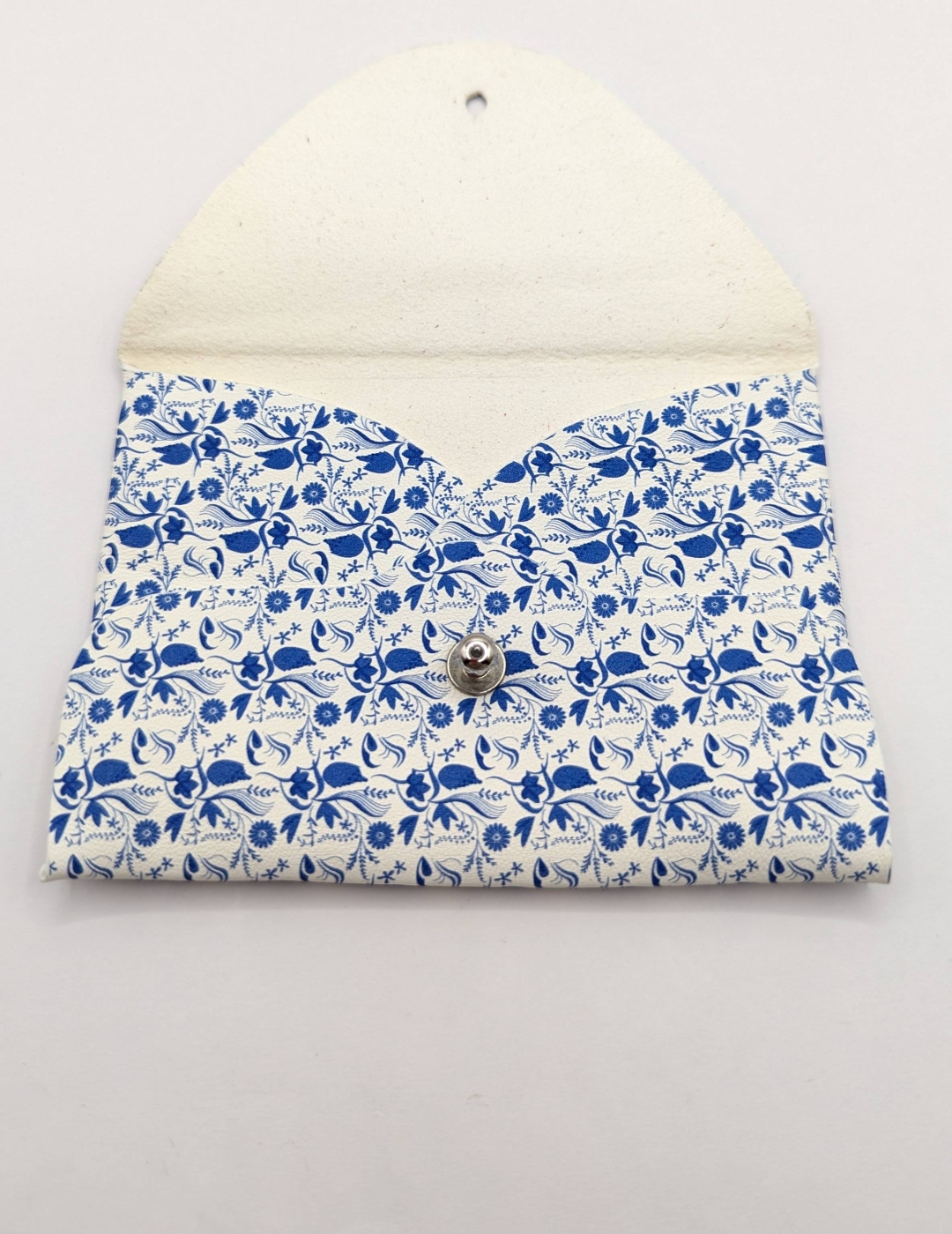 Porte-cartes Blanc à fleurs bleues