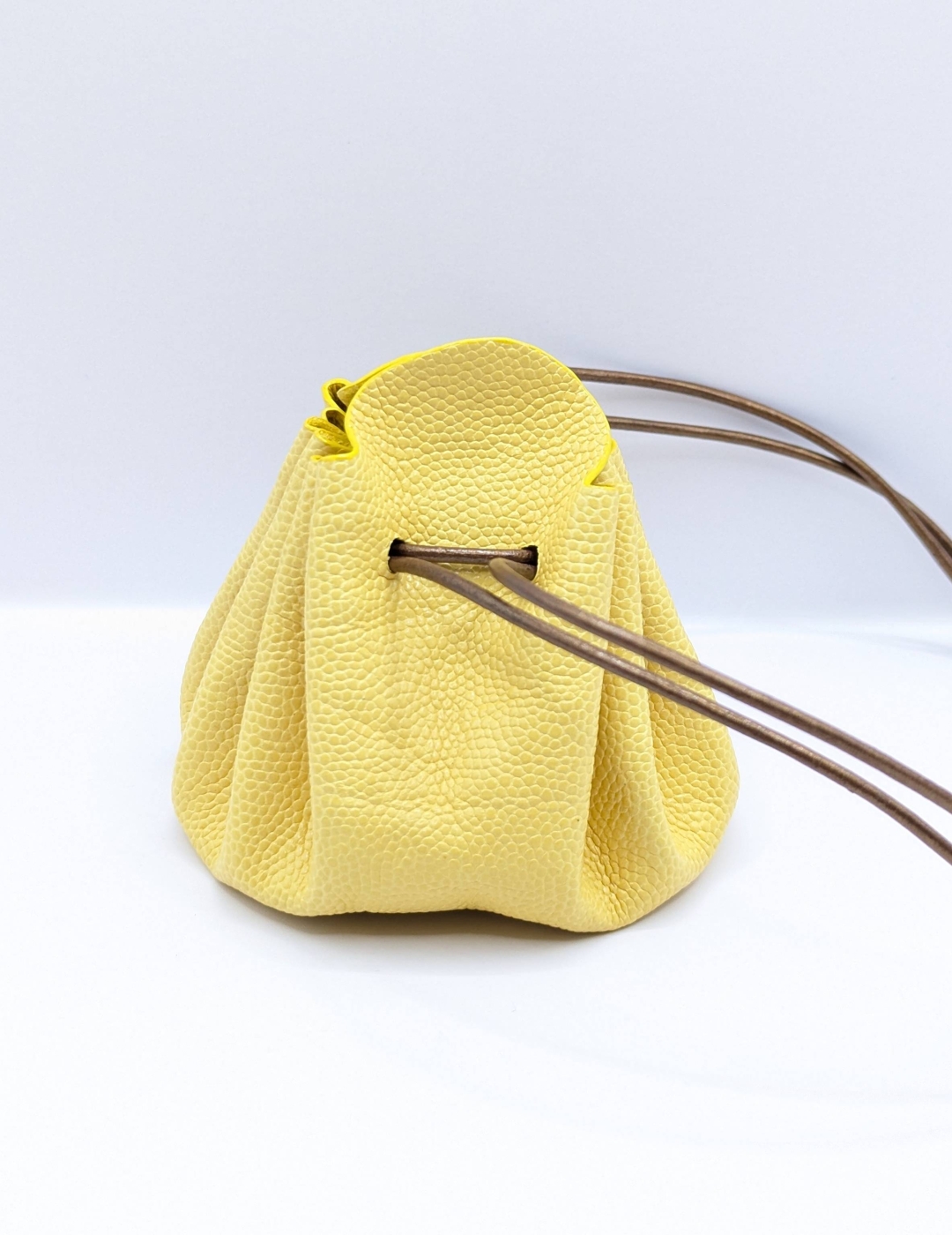 Grande bourse Jaune Grainé