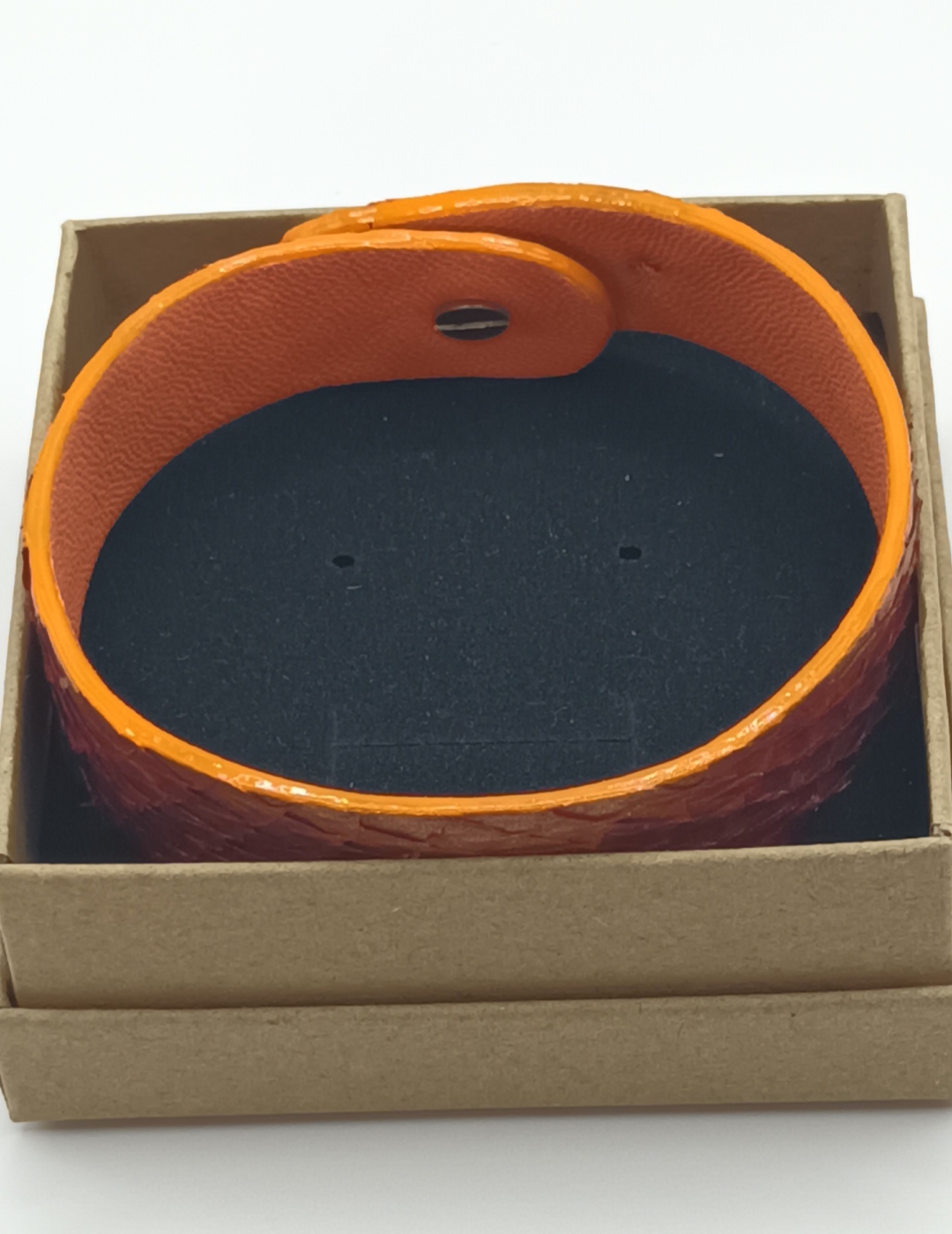 Bracelet orange irisé en saumon