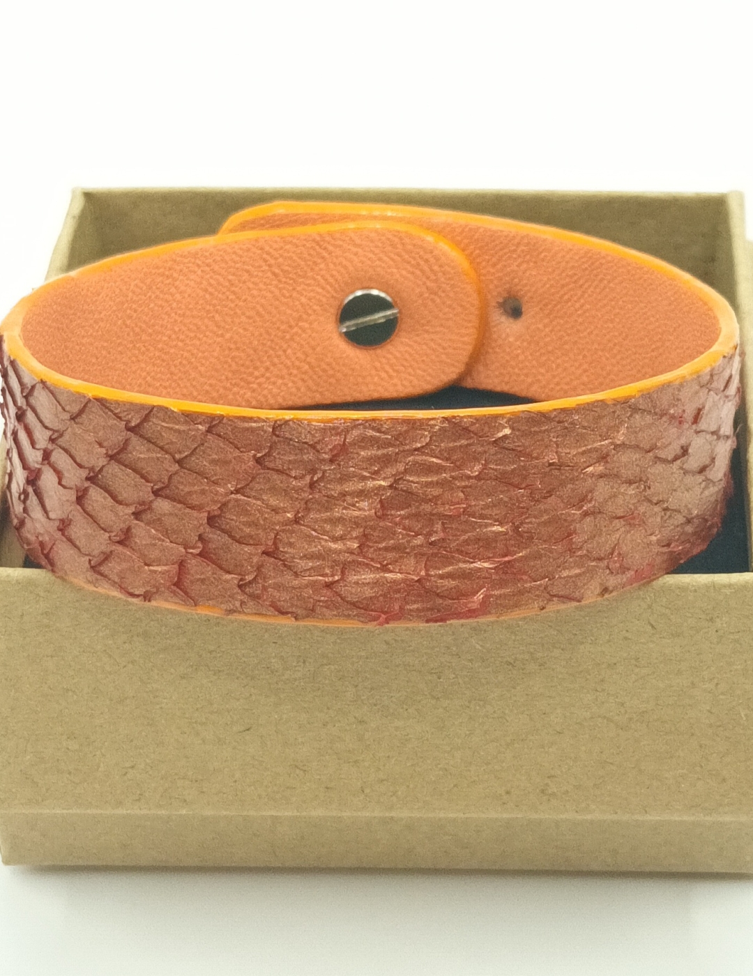 Bracelet orange irisé en saumon