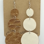 Grandes Boucles d’oreilles bulle beige en Tilapia