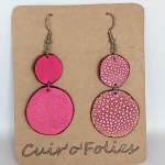 Boucles d’oreilles double rond en galuchat rose métallisé