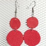 Boucles d’oreilles double rond en galuchat rouge