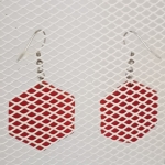 Boucles d’oreilles grand hexagone en galuchat rouge