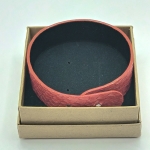 Bracelet rouge mat en saumon et noir