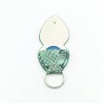 Étui à médiator Vert menthe imitation serpent