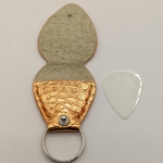 Étui à médiator Orange irisé imitation crocodile