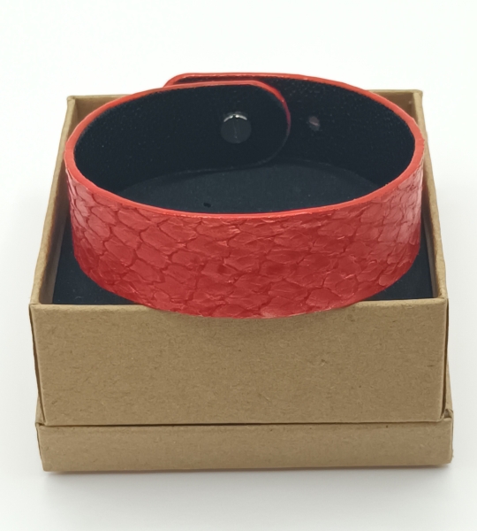 Bracelet rouge mat en saumon et noir